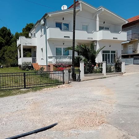 Apartman Markovic 扎达尔 外观 照片