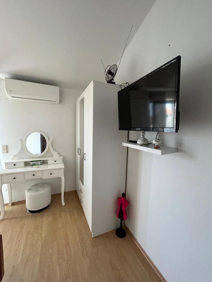 Apartman Markovic 扎达尔 外观 照片