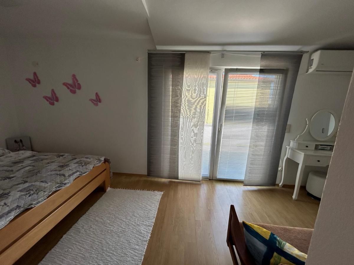 Apartman Markovic 扎达尔 外观 照片